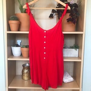 NWOT! UO button up Romper ❤️